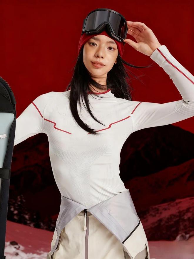 项攀登入围2025年金冰镐奖 犀牛说AG真人平台长假多地徒步遇险；中国四(图21)