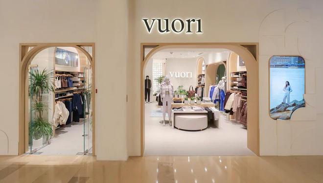 项攀登入围2025年金冰镐奖 犀牛说AG真人平台长假多地徒步遇险；中国四(图5)